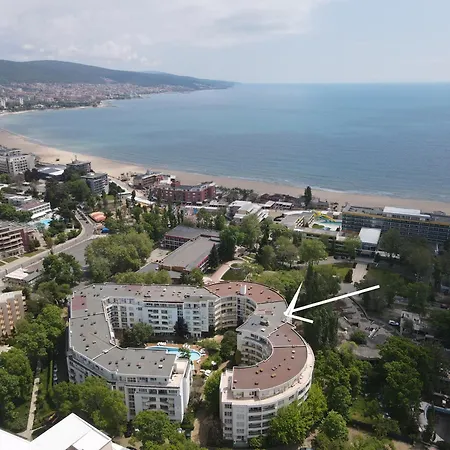 E 12 Yassen Hv Sunny Beach